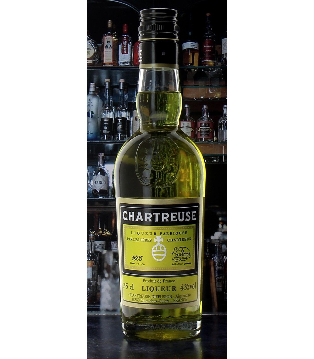 Chartreuse Jaune from the Pères Charteux in a 35 cl bottle